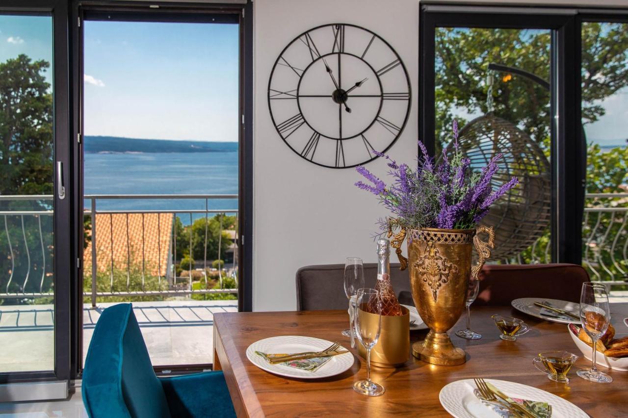 Gloria Luxury Suite Apartment Crikvenica Bagian luar foto