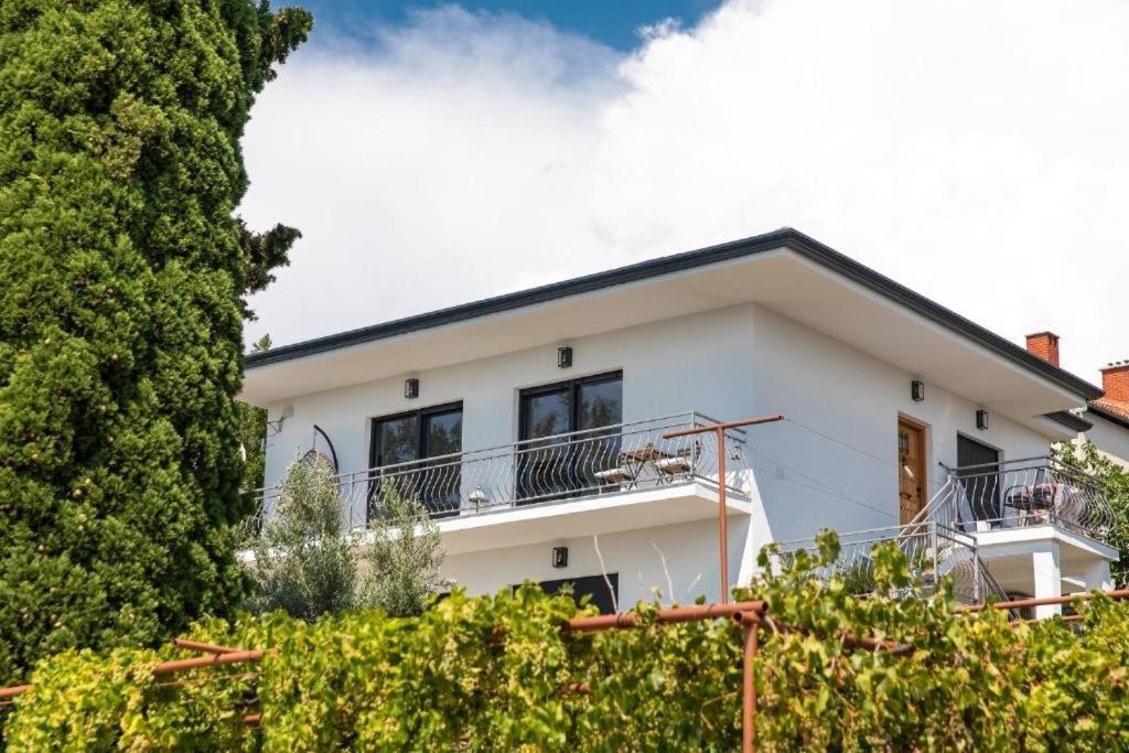 Gloria Luxury Suite Apartment Crikvenica Bagian luar foto